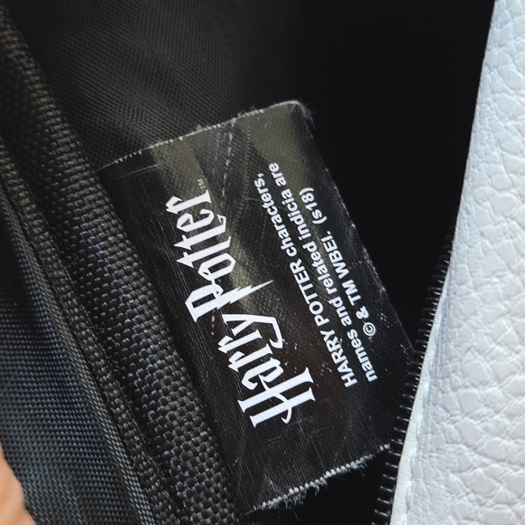 Harry Potter Hedwig Owl Monochrome Mini Backpack - Picture 16 of 17